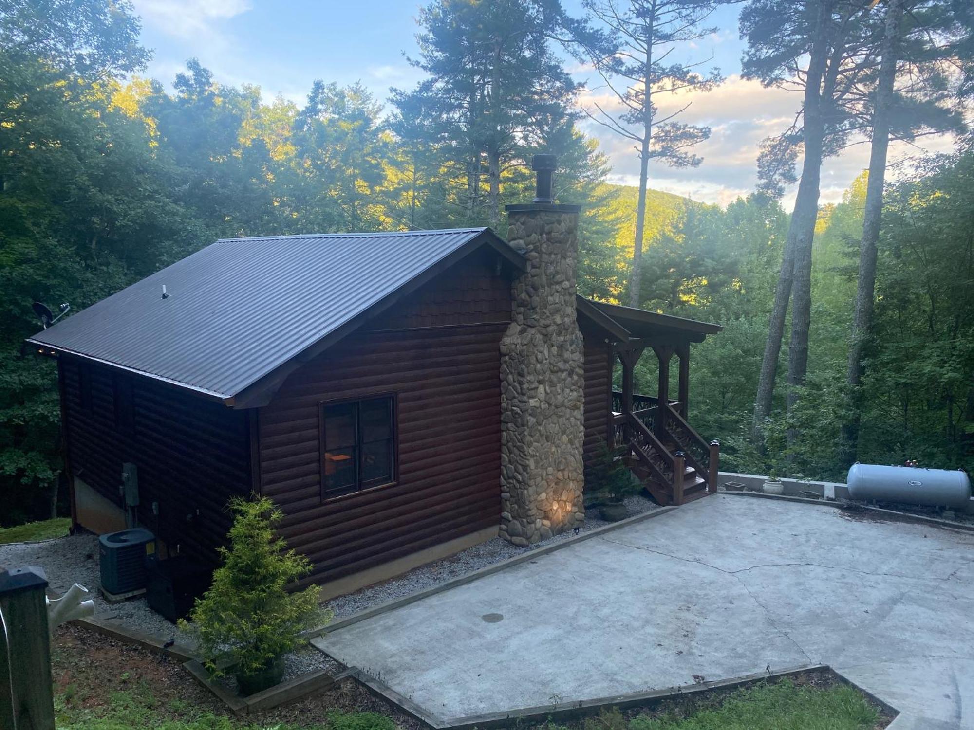The Cozy Lazy Laurel With Year-Round Mountain Views, Hot Tub, Fire Pit Villa Cherry Log Luaran gambar